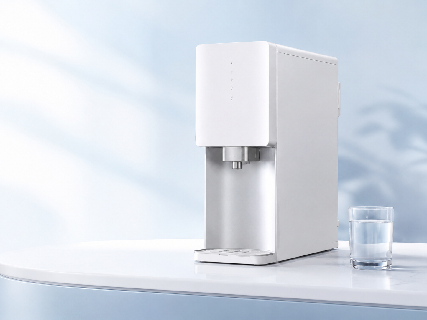 Mockup produk water purifier di countertop moden untuk konsep landing page agent Coway